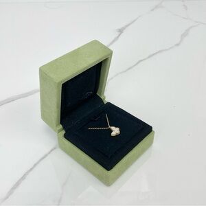 Van Cleef & Arpels Sweet Butterfly Pendant